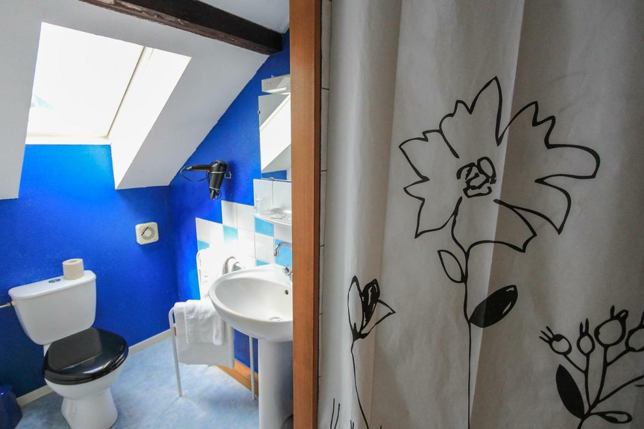 Hotel Restaurant De La Poste Mulhouse Ottmarsheim Bantzenheim Dış mekan fotoğraf